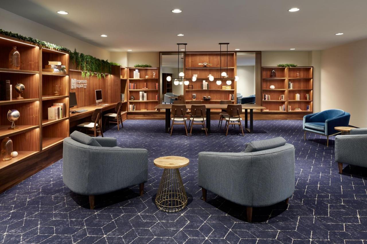 Courtyard Montreal Midtown Hotell Eksteriør bilde