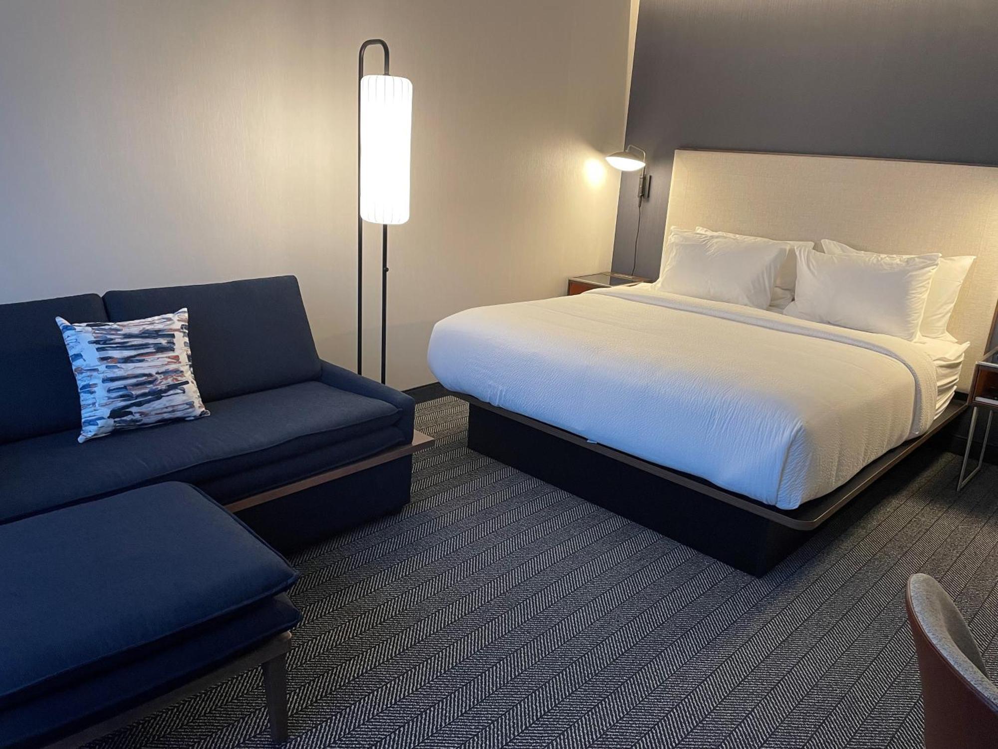 Courtyard Montreal Midtown Hotell Eksteriør bilde